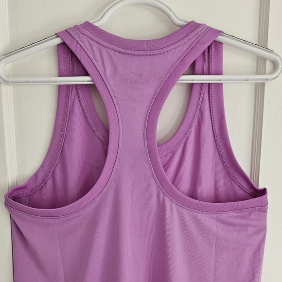 NIKE Dri-Fit racer back tank - Picture 2 of 5